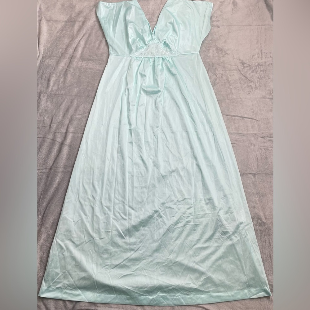 Pinehurst Lingerie Nightgown Medium Aqua Blue Dressing‎ Gown Nylon USA Vintage